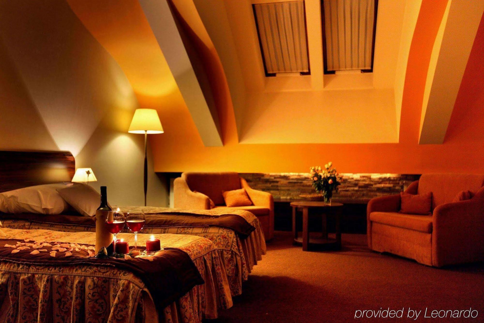 Hotel Wit Stwosz Cracovie Chambre photo